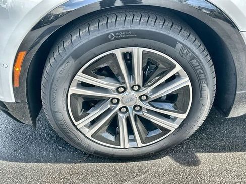 Used 2024 Cadillac Lyriq Luxury image 34