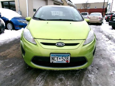 Used 2012 Ford Fiesta SE image 5