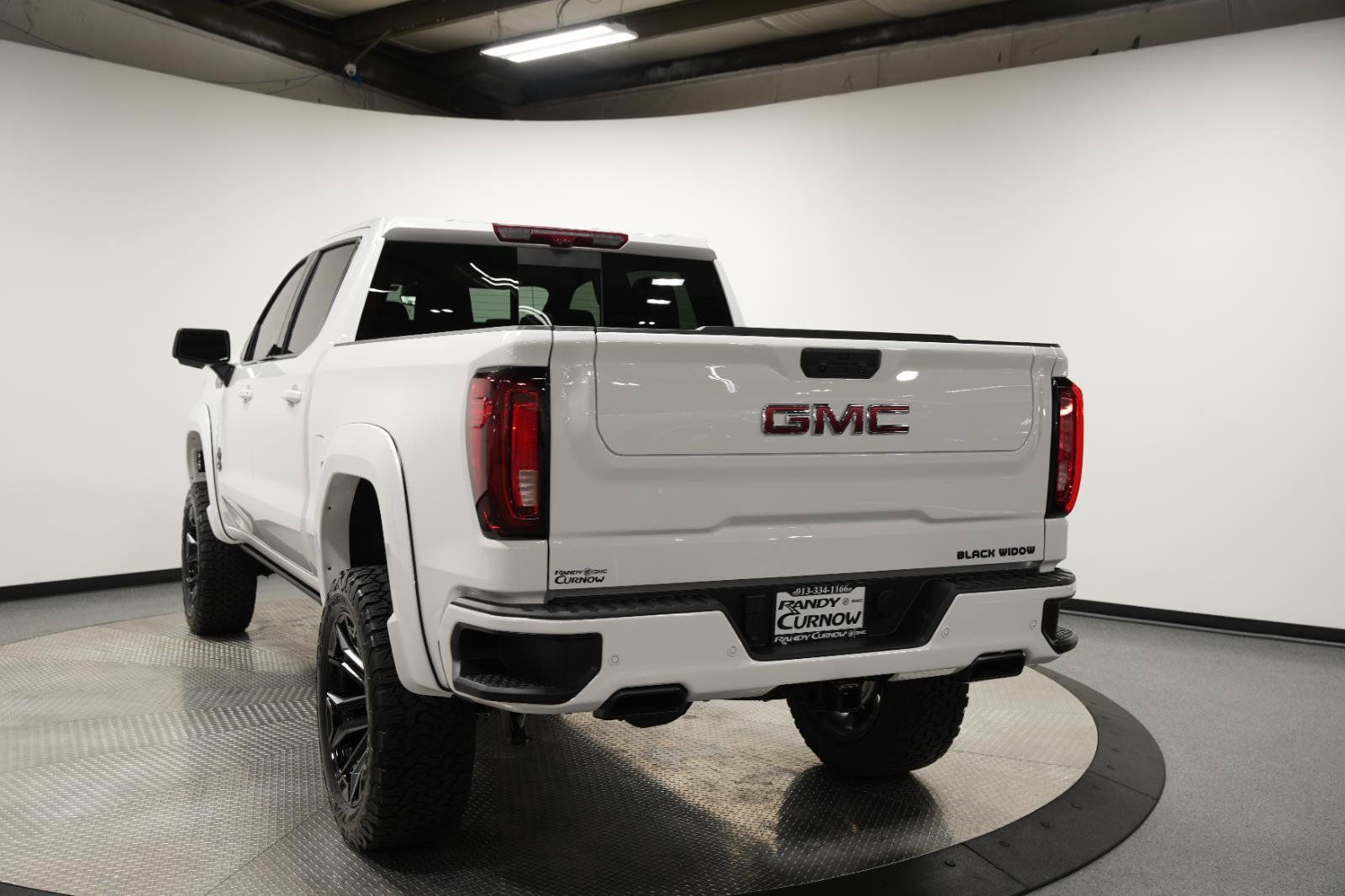 New 2026 GMC Sierra 1500 AT4 w/ AT4 Premium Package AWD/4WD image 8