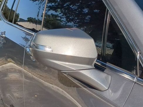 Used 2021 Cadillac XT6 Premium Luxury image 12