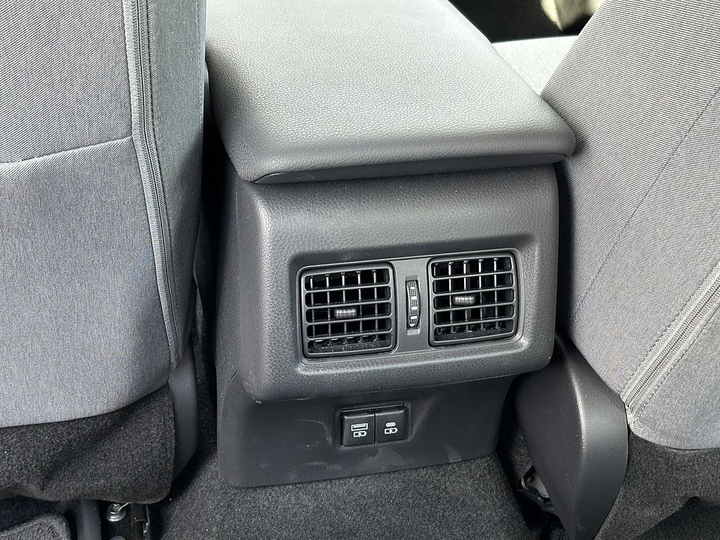Used 2026 Toyota Camry LE w/ Convenience Package FWD image 15