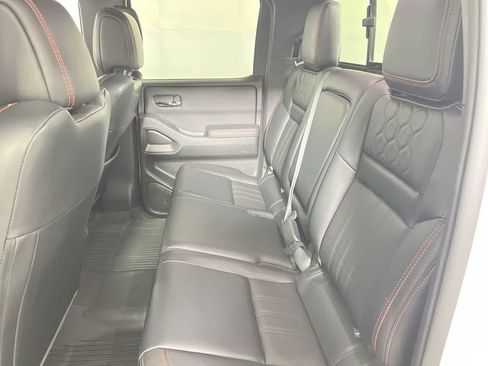Used 2023 Nissan Frontier PRO-4X w/ Pro-4X Premium Package AWD/4WD image 28