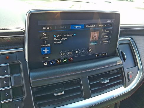Used 2021 Chevrolet Tahoe RST AWD/4WD image 18
