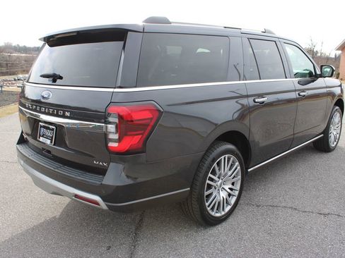 Used 2024 Ford Expedition Max Limited image 9