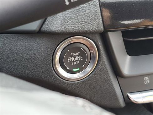 New 2026 Cadillac CT4 V Blackwing w/ Carbon Fiber 1 Package image 16