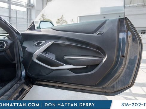 Used 2022 Chevrolet Camaro LT image 19