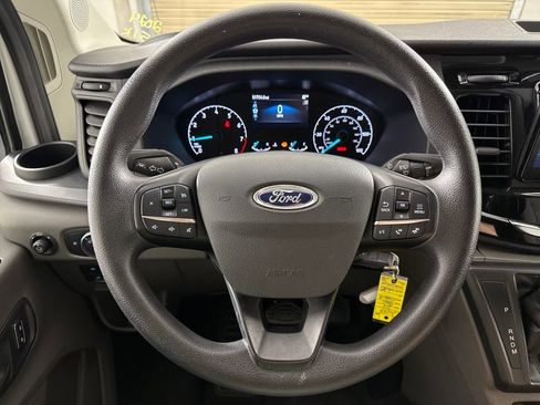 Used 2024 Ford Transit 350 XLT image 15
