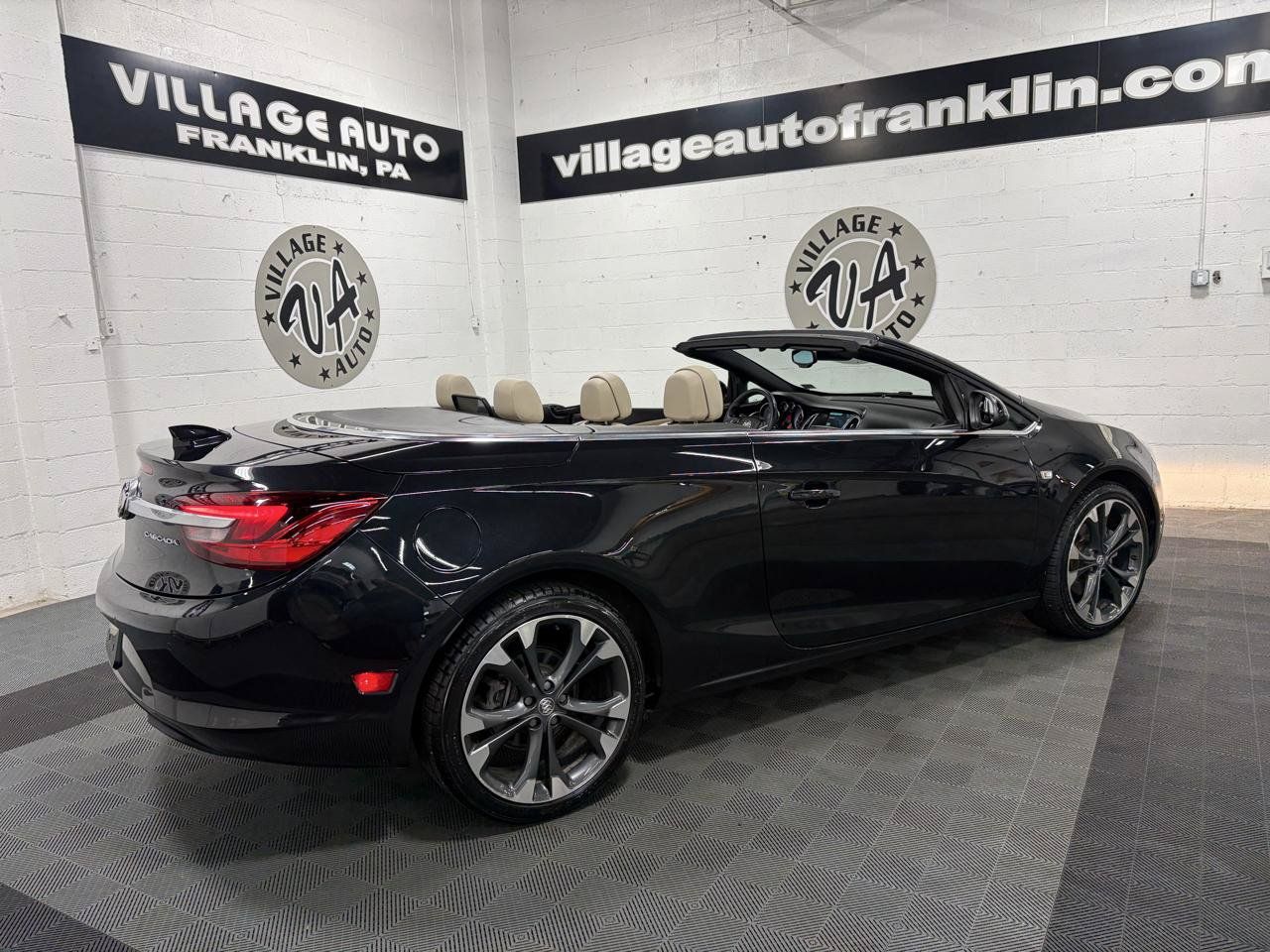 Used 2016 Buick Cascada Premium FWD image 3