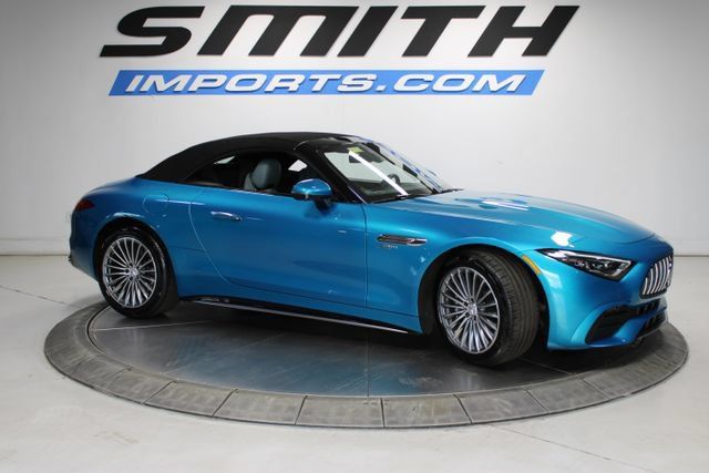 Used 2023 Mercedes-Benz SL 43 AMG image 3