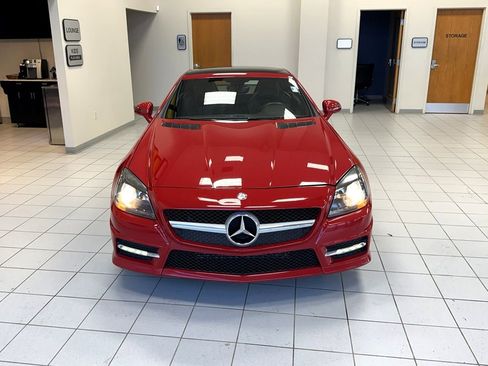 Used 2013 Mercedes-Benz SLK 250 w/ Premium I Pkg image 46
