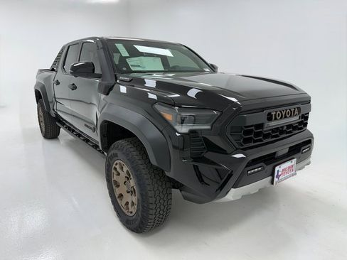 New 2026 Toyota Tacoma Trailhunter image 2