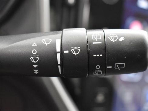 Used 2020 Subaru Outback Limited w/ Popular Package #2 image 28