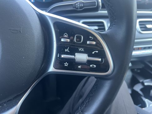 Certified 2023 Mercedes-Benz GLE 450 4MATIC image 20