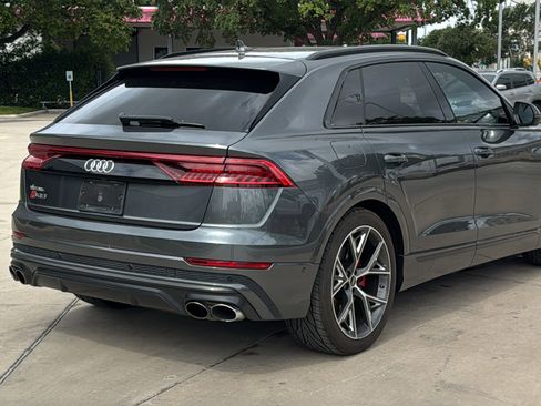 Used 2022 Audi SQ8 Prestige AWD/4WD image 7