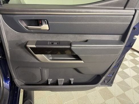 Used 2024 Toyota Tundra Limited image 17