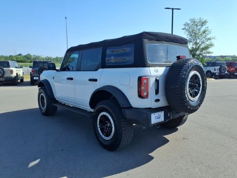 Certified 2022 Ford Bronco Big Bend w/ Sasquatch Package AWD/4WD image 5