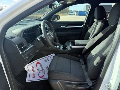 New 2026 GMC Terrain Elevation w/ Black Edition image 9