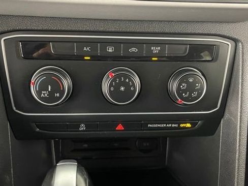 Used 2021 Volkswagen Atlas S image 41