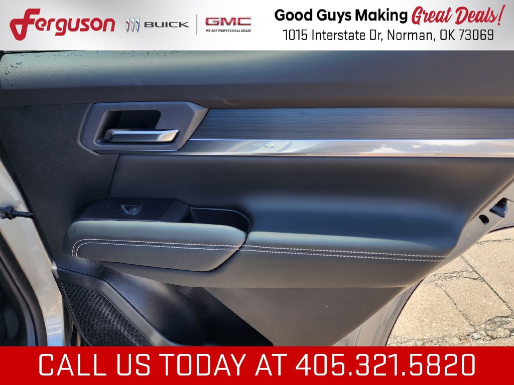 New 2027 GMC Terrain Elevation FWD image 37