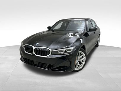 New 2025 BMW 330i xDrive Sedan w/ Convenience Package