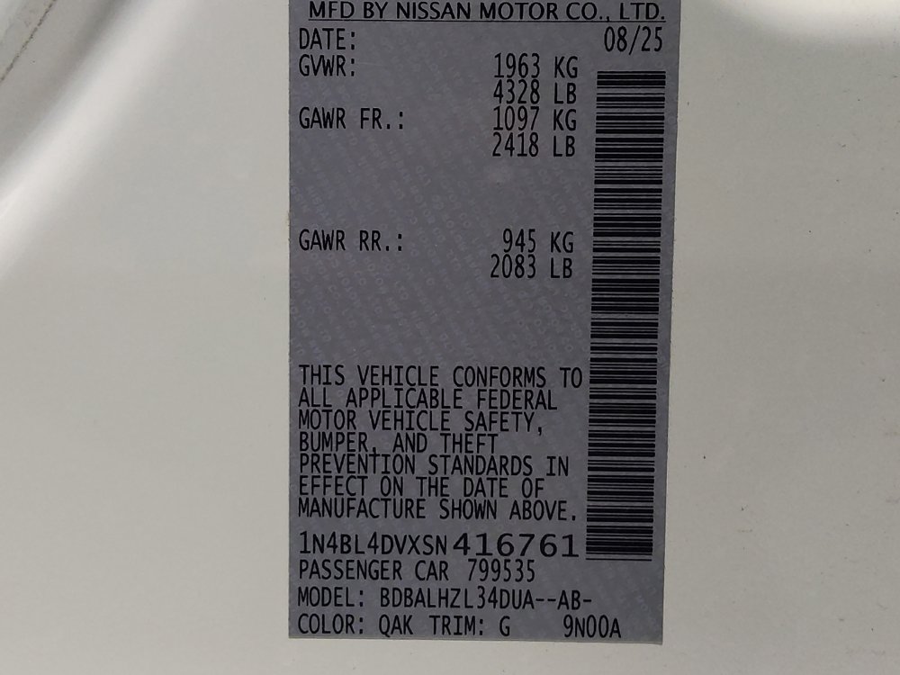 Used 2025 Nissan Altima 2.5 SV FWD image 33