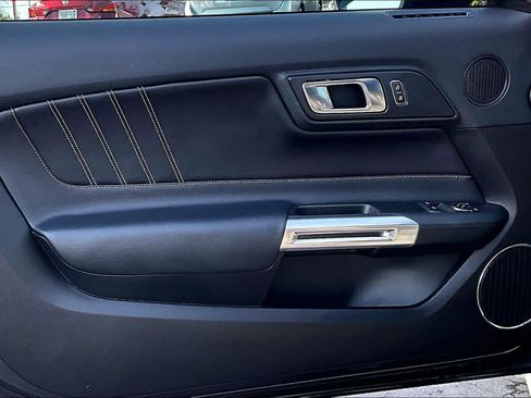 Used 2022 Ford Mustang GT Premium image 25