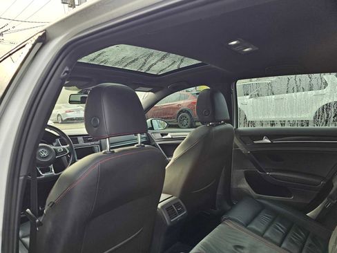 Used 2015 Volkswagen GTI Autobahn w/ Lighting Package (SEL) image 17