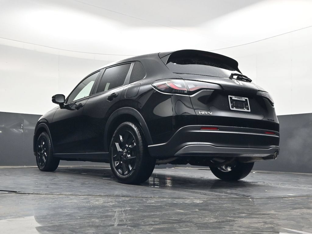 Used 2025 Honda HR-V Sport image 34