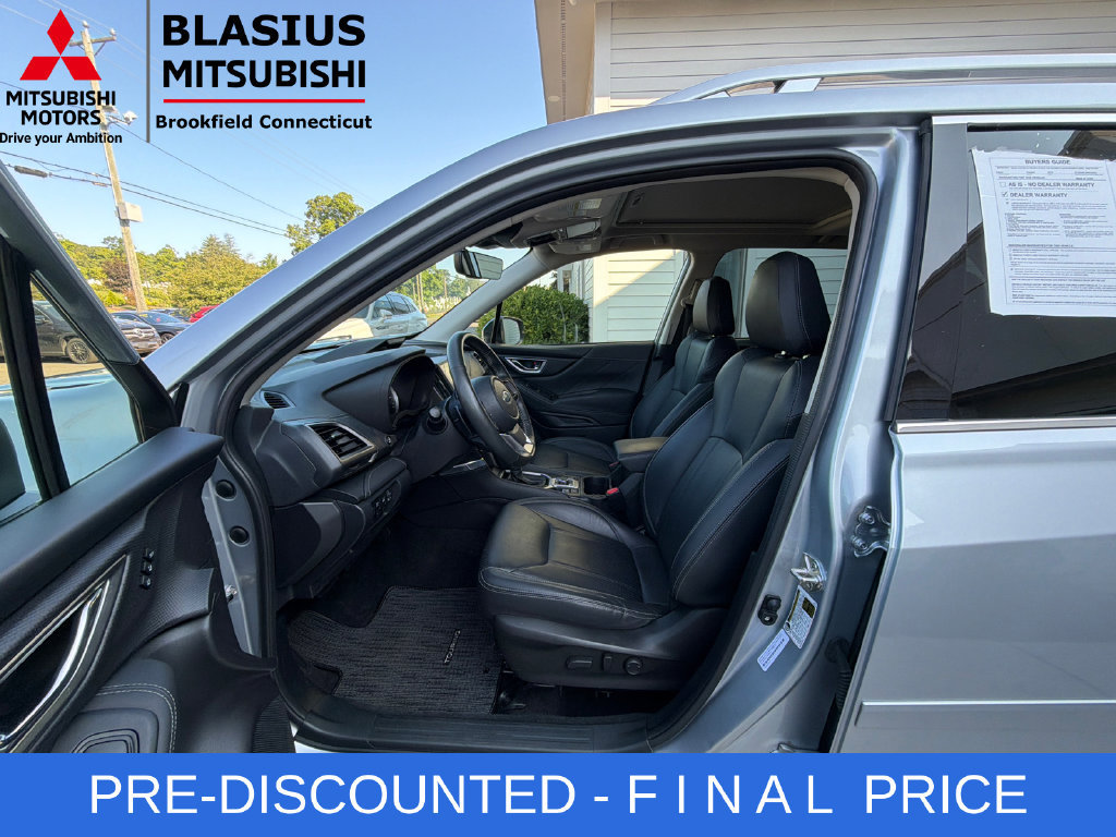 Used 2023 Subaru Forester Touring AWD/4WD image 16