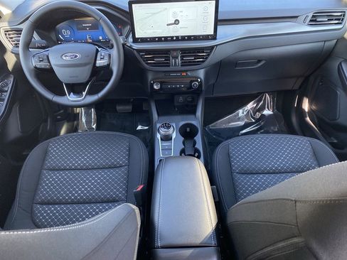New 2026 Ford Escape Active w/ Active Premium Tech Pack FWD image 12
