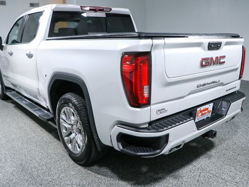 Used 2023 GMC Sierra 1500 Denali AWD/4WD image 9