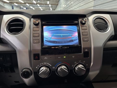 Used 2019 Toyota Tundra SR5 image 19