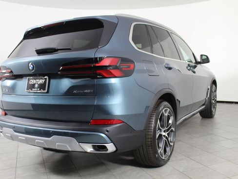 New 2026 BMW X5 xDrive40i w/ Premium Package AWD/4WD image 9