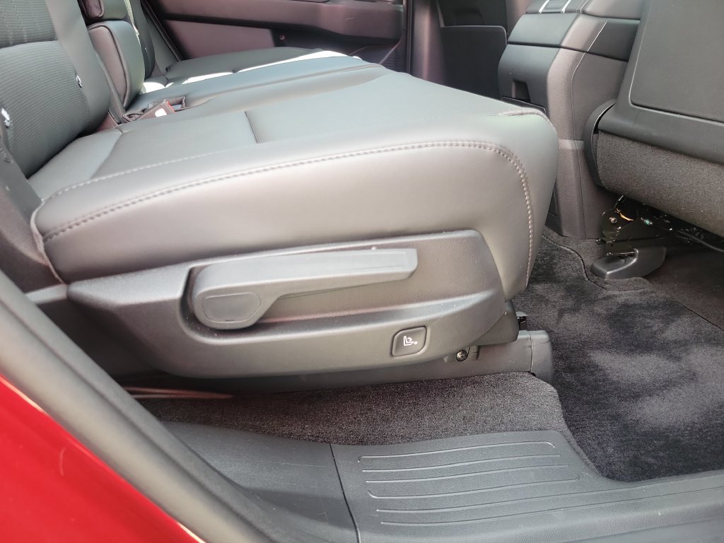 Used 2025 Hyundai Santa Fe XRT AWD/4WD image 41
