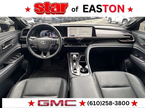 Used 2024 Toyota Crown Platinum image 28