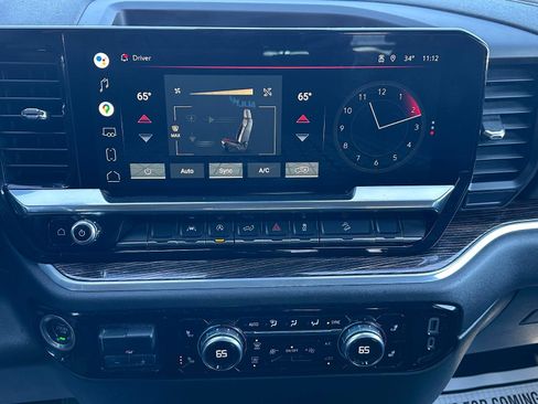 Used 2022 GMC Sierra 1500 Elevation image 11