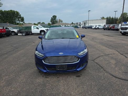 Used 2016 Ford Fusion S FWD image 3