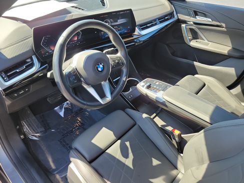 Used 2025 BMW X2 xDrive28i AWD/4WD image 24