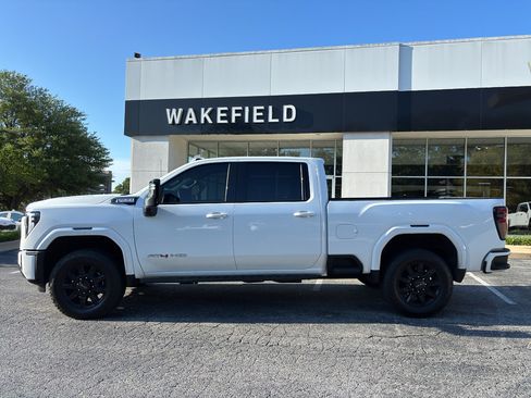 Used 2026 GMC Sierra 2500 AT4 w/ AT4 Premium Plus Package AWD/4WD image 5