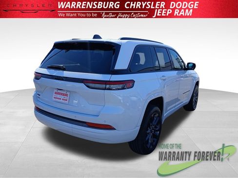 New 2026 Jeep Grand Cherokee Limited image 3