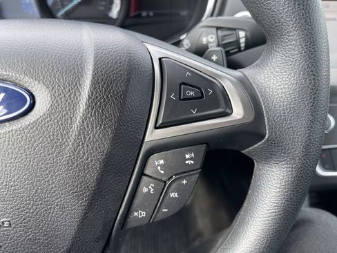 Certified 2020 Ford Fusion SE AWD/4WD image 32