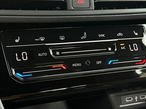 New 2025 Volkswagen Jetta Sport image 17