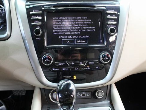 Used 2019 Nissan Murano Platinum image 15