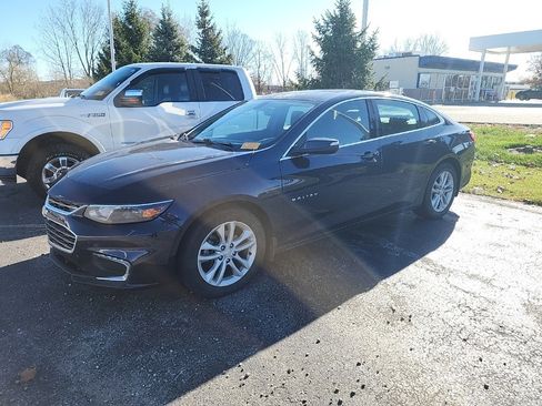 Used 2016 Chevrolet Malibu LT image 1
