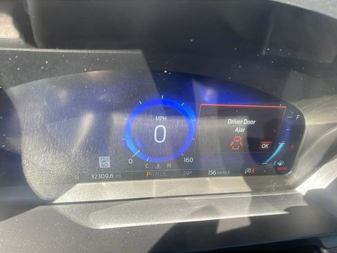 Used 2023 Ford Explorer Platinum w/ Class IV Trailer Tow Package image 15