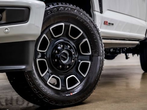 Used 2026 Ford F250 Platinum AWD/4WD image 28