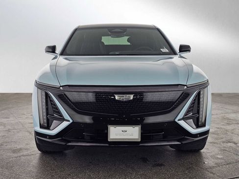 New 2026 Cadillac Lyriq Sport RWD image 8