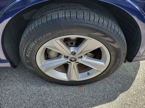 Used 2022 Audi Q7 3.0T Premium w/ Convenience Package image 5