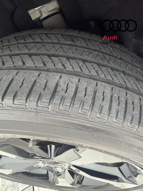 Used 2024 Jeep Grand Cherokee L Altitude AWD/4WD image 6