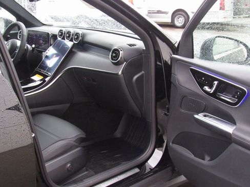 New 2026 Mercedes-Benz GLC 300 4MATIC image 17